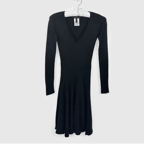 🤍BCBGMaxAzria Anaya Mini Dress - Picture 3 of 10